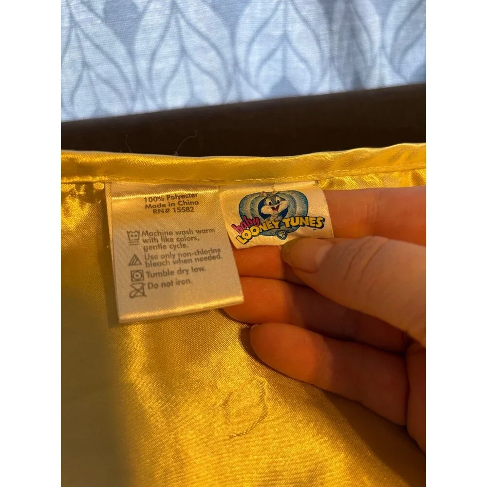 Baby Looney Tunes Vintage Satin Trim Embroidered Tweety Sylvester Blanket yellow